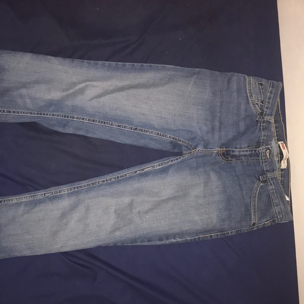 Levi jeans